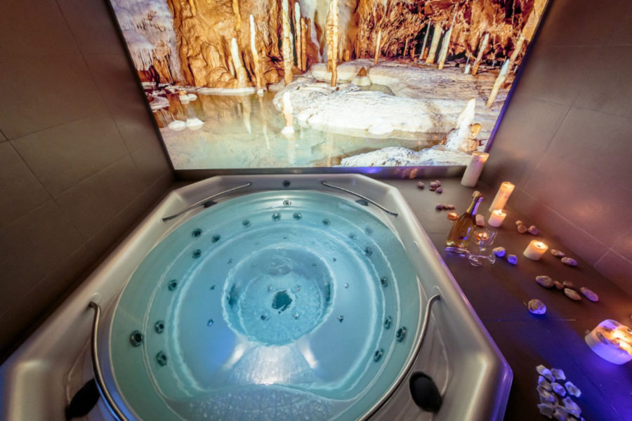 Wellis Polska - jacuzzi PublicLife Rondo